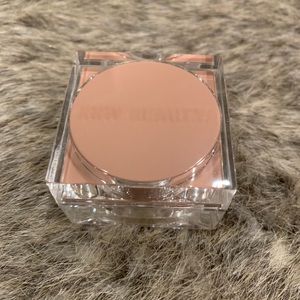 KKW Beauty Baking Powder NWT